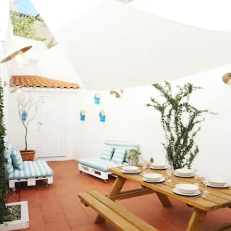 Combro By Patio 25 * Lizbona